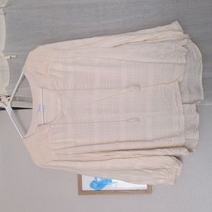 Old navy cream long sleeved peasant blouse